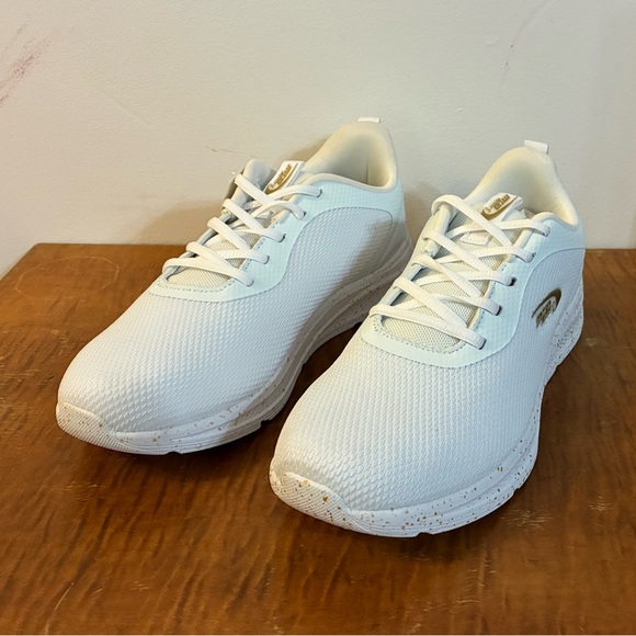 Women’s Athletic Shoes, Size 10 - Picture 2 of 4